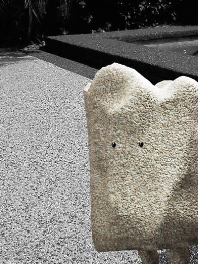 კენჭოვანი იატაკი